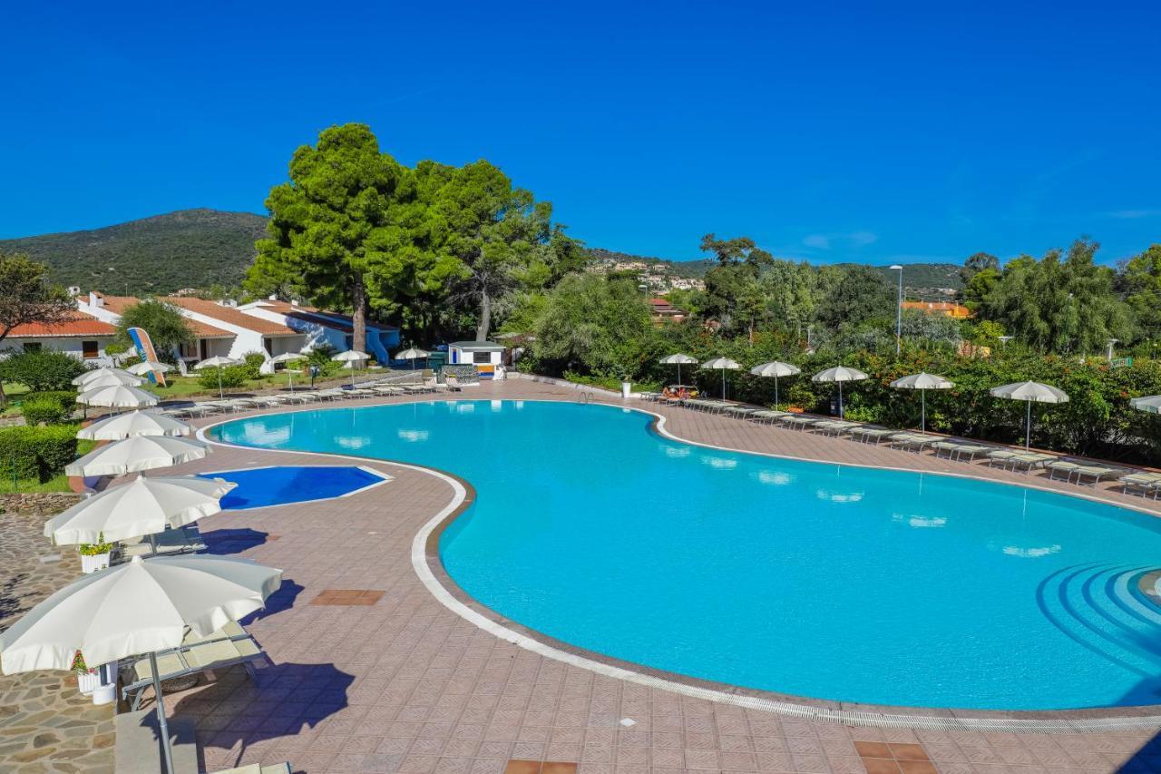 Villaggio Li Cucutti Agrustos Luaran gambar